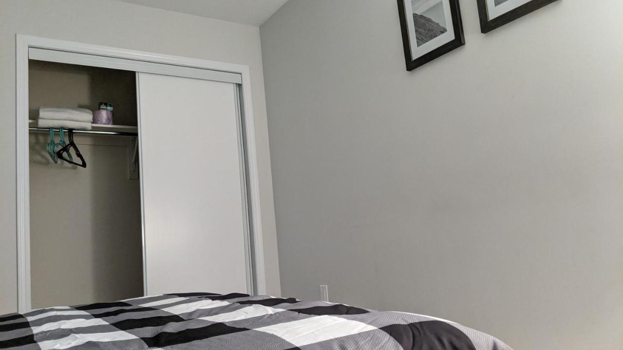 The Warm Welcome Suite Thorold Экстерьер фото